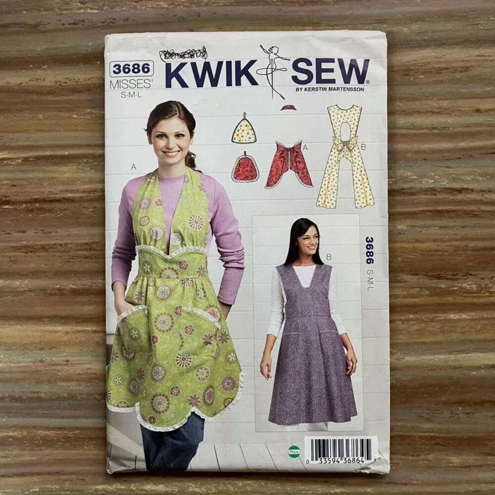 UNCUT Sewing Pattern Kwik Sew 3686 Vintage Bib Aprons & Pot Holders Misses S M L